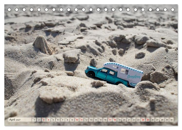 Produktbild: Miniature Caravaning: Gro&szlig;es Abenteuer mit kleinem Camper (Tischkalender 2027 DIN A5 quer), CALVENDO Monatskalender