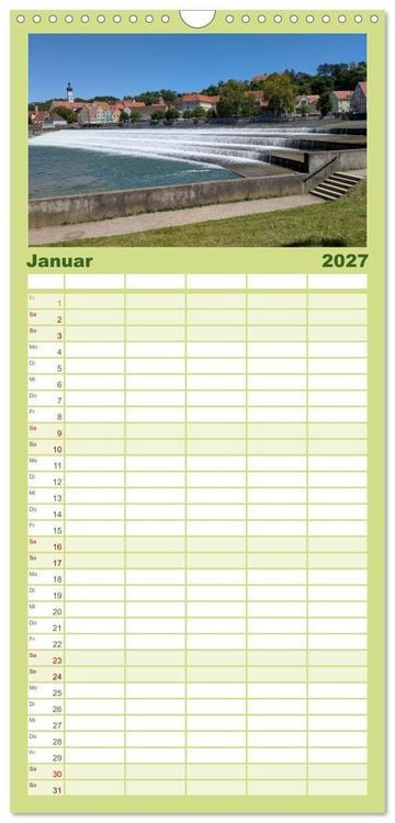 Produktbild: Familienplaner 2027 - Hier f&uuml;hle ich mich zuhause - Landsberg am Lech und Ammersee mit 5 Spalten (Wandkalender, 21 x 45 cm) CALVENDO