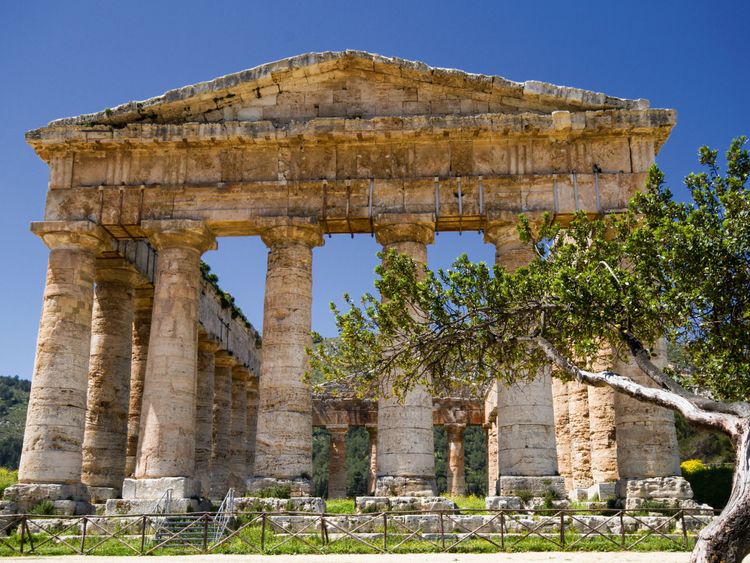 Produktbild: CALVENDO Puzzle Segesta - Griechischer Tempel | 1000 Teile Lege-Gr&ouml;&szlig;e 64x48cm Foto-Puzzle f&uuml;r gl&uuml;ckliche Stunden