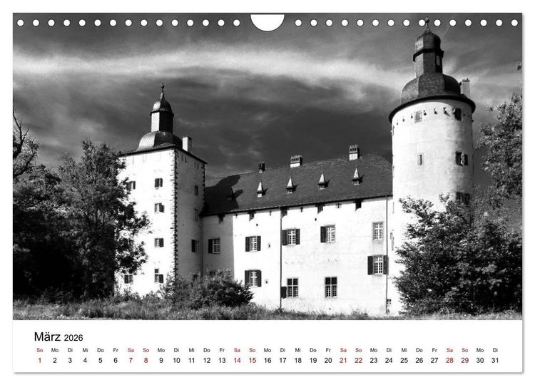 Produktbild: Burgen in schwarzwei&szlig; - Wie aus alten Zeiten (Wandkalender 2026 DIN A4 quer), CALVENDO Monatskalender