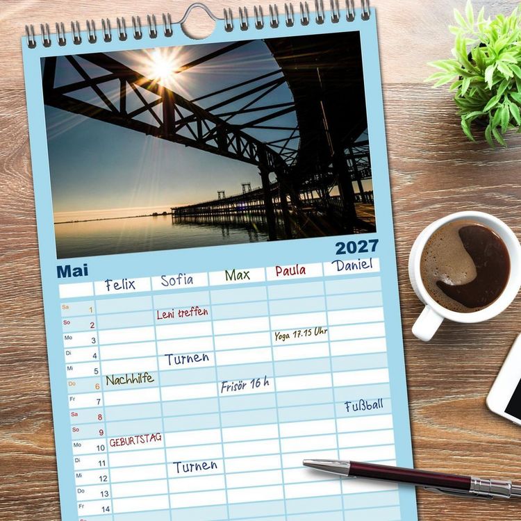 Produktbild: Familienplaner 2027 - Pen&iacute;nsula Ib&eacute;rica mit 5 Spalten (Wandkalender, 21 x 45 cm) CALVENDO
