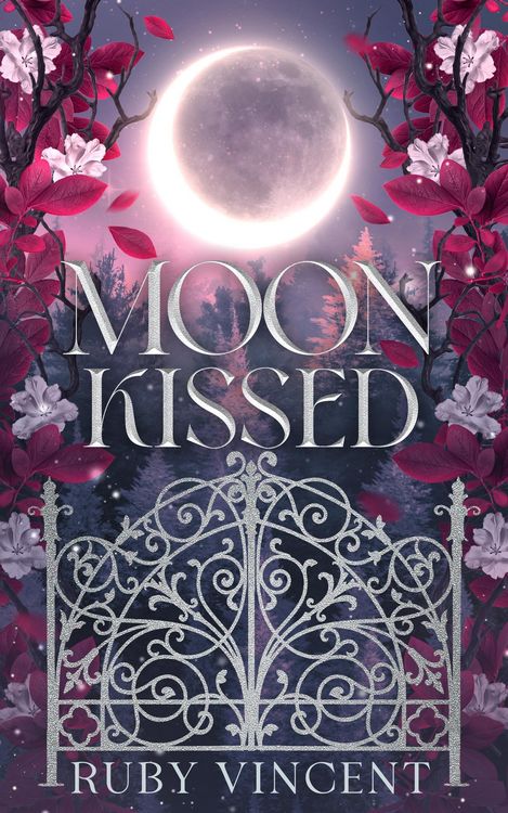 Produktbild: Moon Kissed (Corvins Akademi, #1)