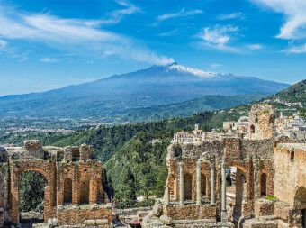 Produktbild: CALVENDO Puzzle Taormina in Sizilien | 2000 Teile Lege-Gr&ouml;&szlig;e 90x67cm Foto-Puzzle f&uuml;r gl&uuml;ckliche Stunden