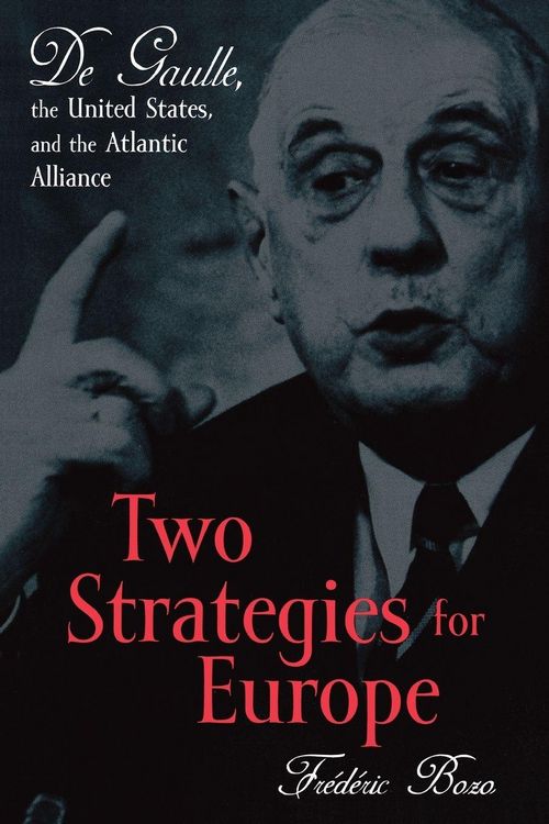 Produktbild: Two Strategies for Europe
