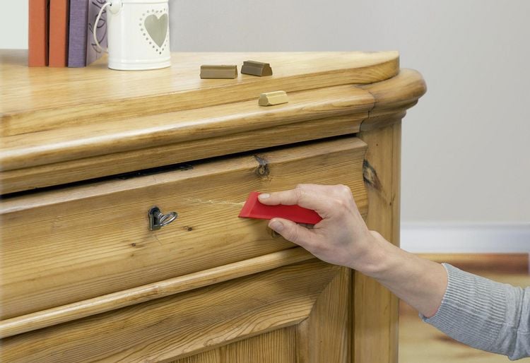 Produktbild: Edding 8901 4-8901-1-4049 M&ouml;bel-Reparaturwachs-Set Wei&szlig;