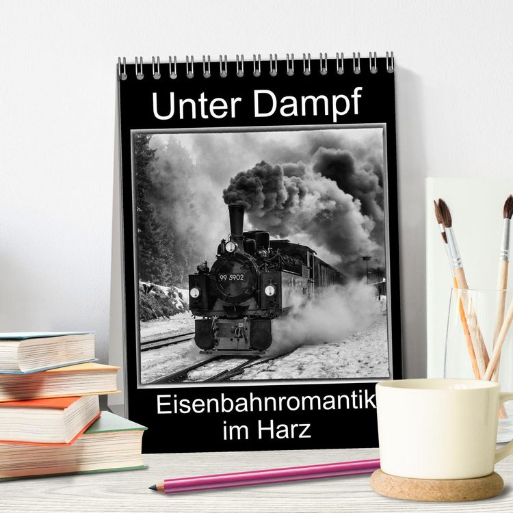 Produktbild: Unter Dampf. Eisenbahnromantik im Harz (Tischkalender 2026 DIN A5 hoch), CALVENDO Monatskalender