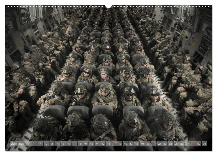 Produktbild: Streitkraft. Milit&auml;rische Impressionen (Wandkalender 2026 DIN A2 quer), CALVENDO Monatskalender