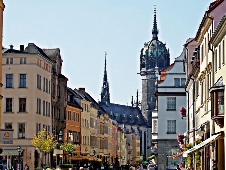 Produktbild: Wittenberg, Blick vom Alten Rathaus durch die Coswiger Stra&szlig;e auf die Schlosskirche (Puzzle)