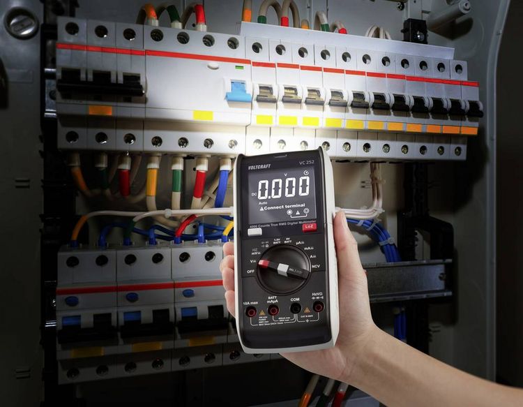 Produktbild: VOLTCRAFT VC252 Hand-Multimeter digital True RMS LoZ CAT III 600V Anzeige (Counts): 4000