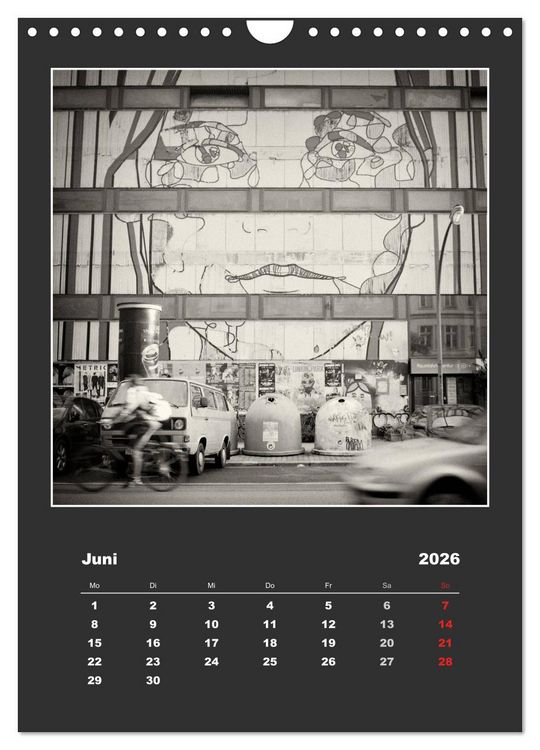 Produktbild: Berlin - Portrait einer Stadt (Wandkalender 2026 DIN A4 hoch), CALVENDO Monatskalender