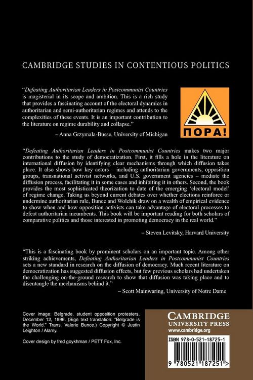 Produktbild: Defeating Authoritarian Leaders in Postcommunist Countries