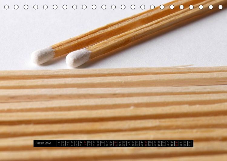 Produktbild: Streichh&ouml;lzer - Fireworks (Tischkalender 2022 DIN A5 quer)