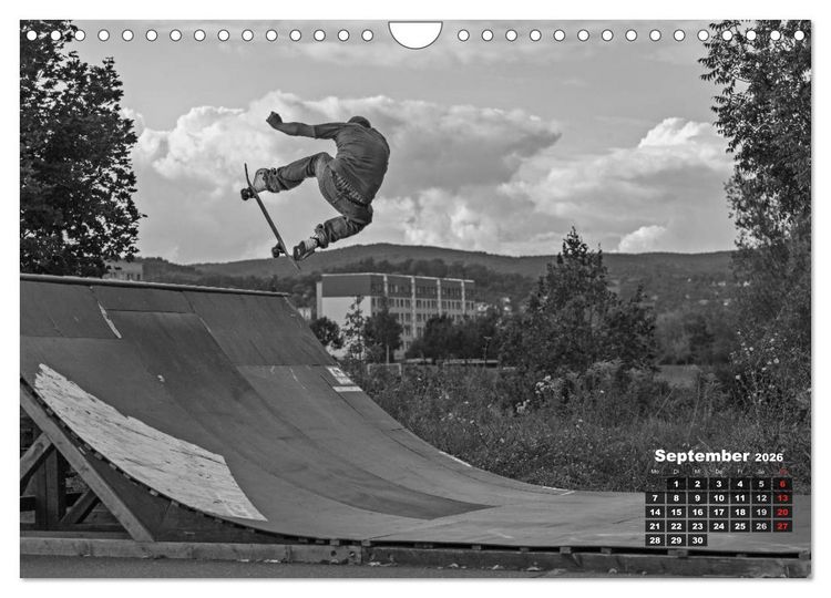 Produktbild: Auf dem Skateboard (Wandkalender 2026 DIN A4 quer), CALVENDO Monatskalender