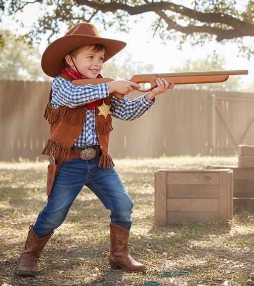 Produktbild: BestSaller Kinder-Gewehr mit Funktion, Erle ge&ouml;lt (schie&szlig;t Gummis)