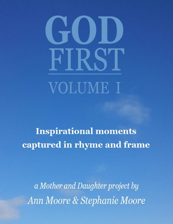 Produktbild: God First: Volume I (God First Series, #1)
