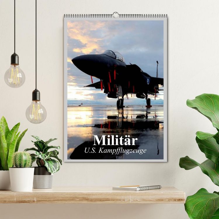 Produktbild: Milit&auml;r. U.S. Kampfflugzeuge (Wandkalender 2026 DIN A2 hoch), CALVENDO Monatskalender