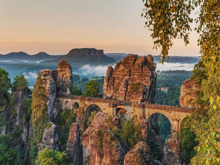 Produktbild: CALVENDO Puzzle Basteibr&uuml;cke in der S&auml;chsischen Schweiz | 1000 Teile Lege-Gr&ouml;&szlig;e 64x48cm Foto-Puzzle f&uuml;r gl&uuml;ckliche Stunden