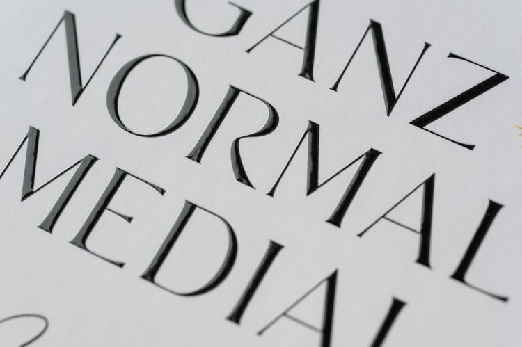 Produktbild: Ganz normal medial