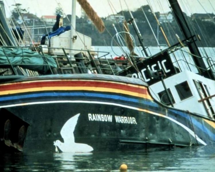 Produktbild: Anschlag auf die Rainbow Warrior / Starbesetztes und fesselndes Dokudrama nach wahren Begebenheiten (Pidax Historien-Klassiker)