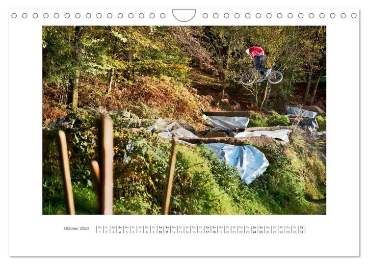 Produktbild: fullbmxcrmo4130 - bmx fotografie von tim korbmacher (Wandkalender 2026 DIN A4 quer), CALVENDO Monatskalender