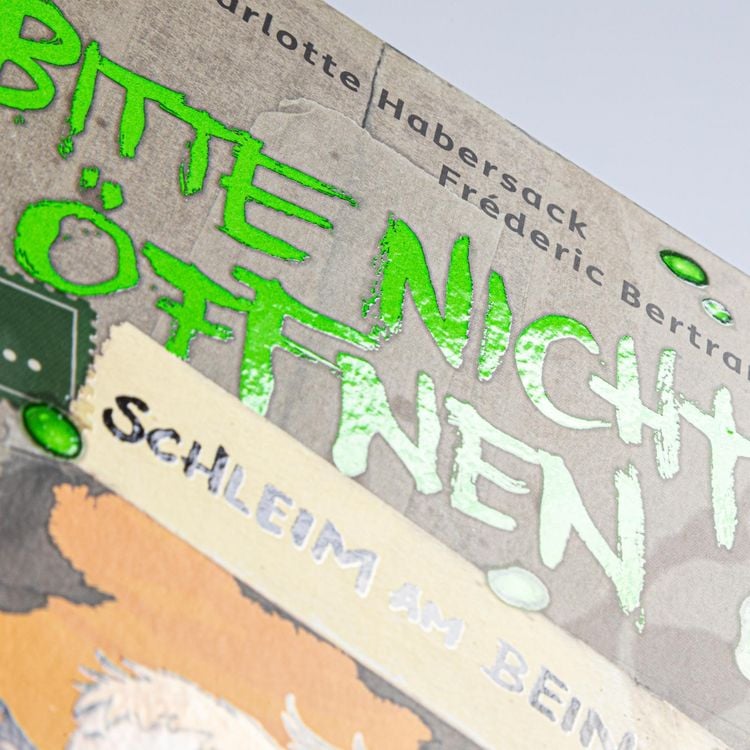 Produktbild: Bitte nicht &ouml;ffnen, sonst ... 2: Schleim am Bein!
