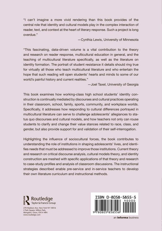 Produktbild: High School Students' Competing Social Worlds