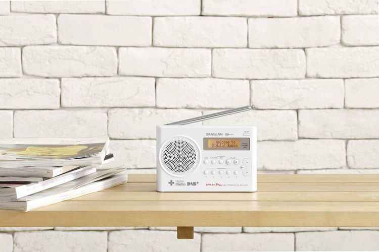 Produktbild: Sangean DPR-69+ Kofferradio DAB+, UKW Akku-Ladefunktion Wei&szlig;