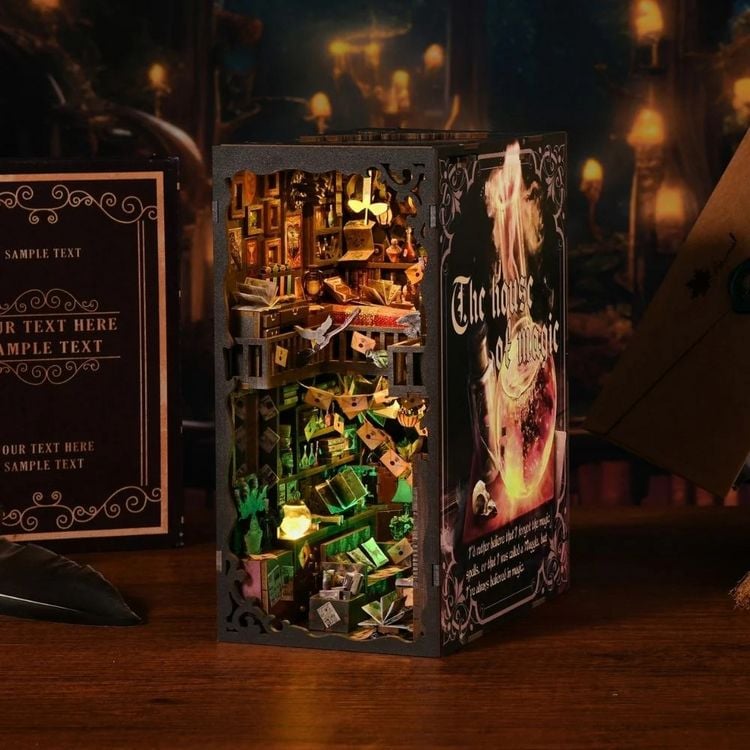 Produktbild: FiguredArt SL08- DIY Book Nook, Magische H&ouml;hle, Puzzle 334 Teile, Miniatur-Diorama