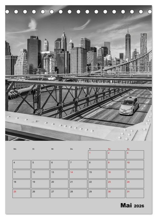 Produktbild: NEW YORK CITY Monochrome Stadtansichten (Tischkalender 2026 DIN A5 hoch), CALVENDO Monatskalender