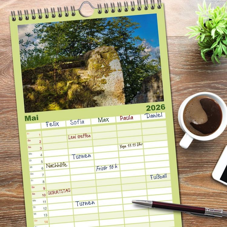 Produktbild: Familienplaner 2026 - Felsenburg Rotenhan mit 5 Spalten (Wandkalender, 21 x 45 cm) CALVENDO