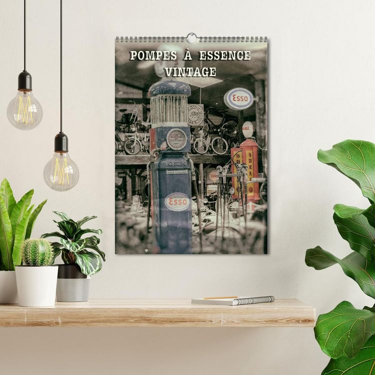 Produktbild: POMPES &Agrave; ESSENCE VINTAGE (Calendrier mural 2026 DIN A3 horizontal), CALVENDO calendrier mensuel