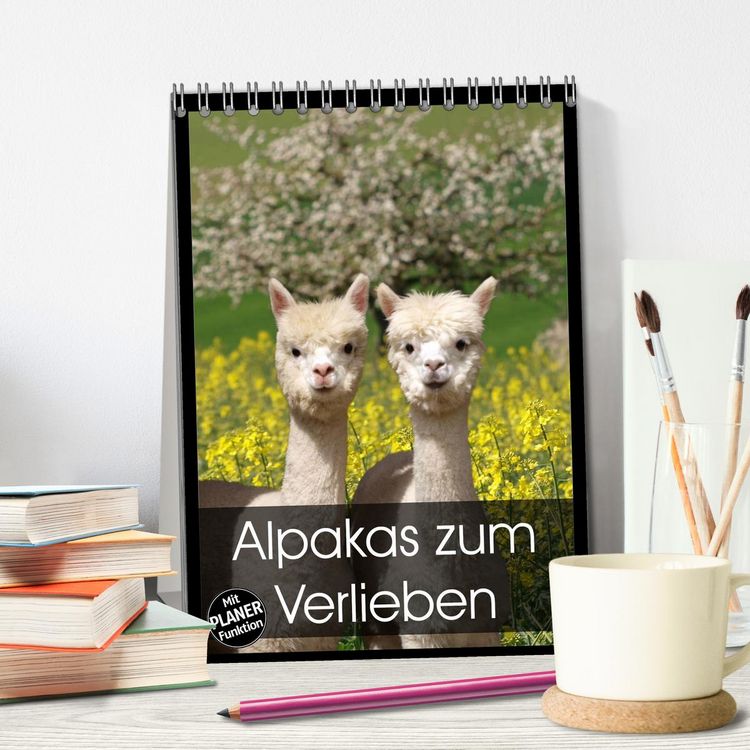 Produktbild: Alpakas zum Verlieben (Tischkalender 2026 DIN A5 hoch), CALVENDO Monatskalender