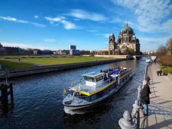 Produktbild: CALVENDO Puzzle Spree am Berliner Dom | 1000 Teile Lege-Gr&ouml;&szlig;e 64x48cm Foto-Puzzle f&uuml;r gl&uuml;ckliche Stunden