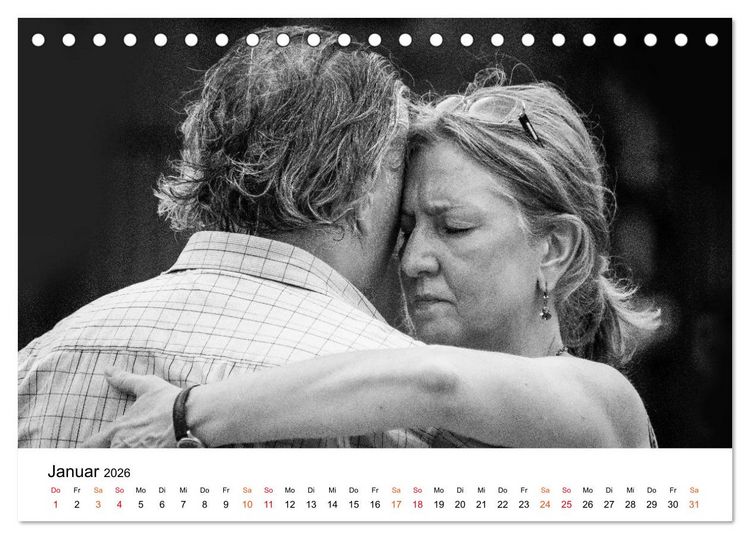 Produktbild: Tango Argentino - Paare beim Tanz auf &ouml;ffentlichen Pl&auml;tzen (Tischkalender 2026 DIN A5 quer), CALVENDO Monatskalender