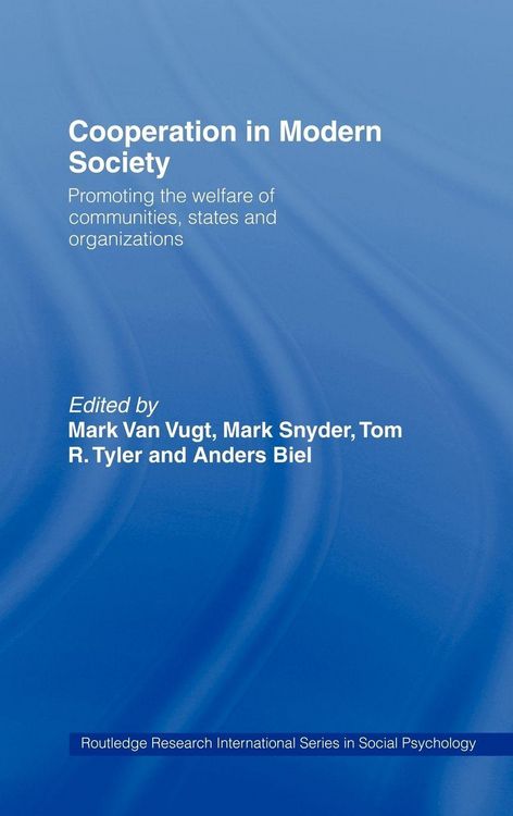 Produktbild: Cooperation in Modern Society