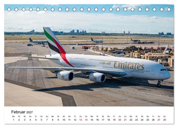 Produktbild: Airbus A380 - K&ouml;nig der L&uuml;fte (Tischkalender 2027 DIN A5 quer), CALVENDO Monatskalender