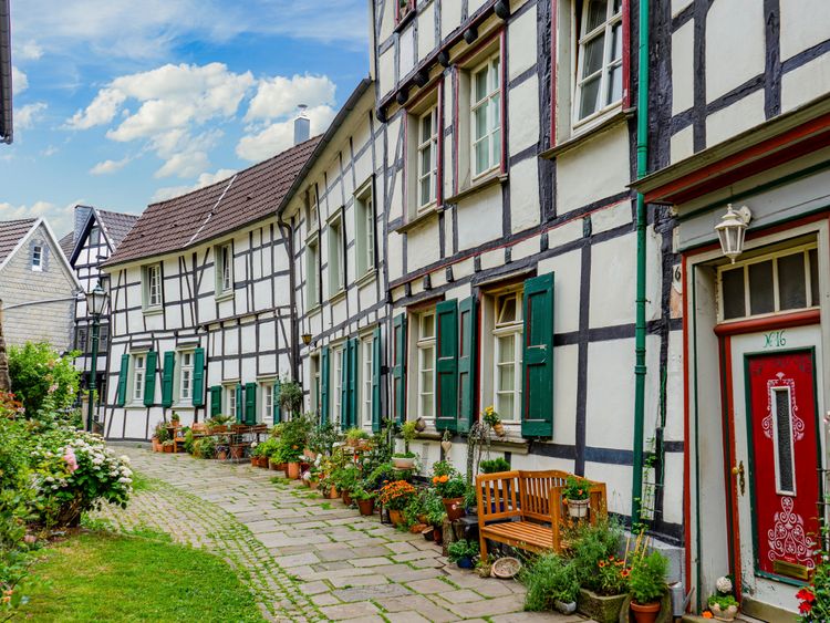 Produktbild: CALVENDO Puzzle Ein Motiv aus dem Kalender Hattingen Impressionen | 1000 Teile Lege-Gr&ouml;&szlig;e 64x48cm Foto-Puzzle f&uuml;r gl&uuml;ckliche Stunden