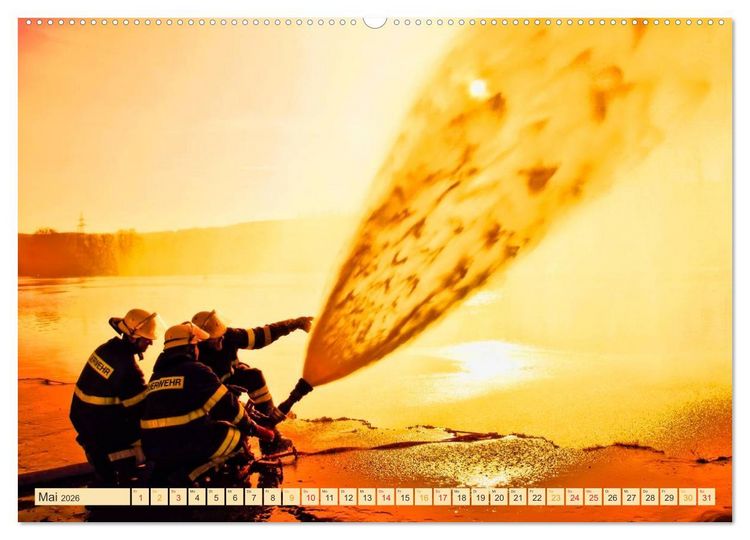 Produktbild: Feuerwehr - weltweit im Einsatz (hochwertiger Premium Wandkalender 2026 DIN A2 quer), Kunstdruck in Hochglanz