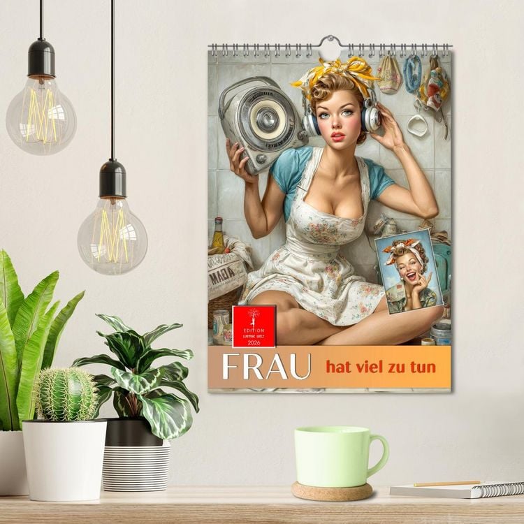 Produktbild: Frau hat viel zu tun (Wandkalender 2026 DIN A4 hoch), CALVENDO Monatskalender