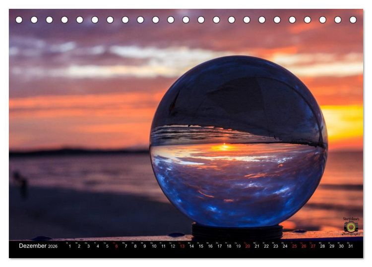Produktbild: Glaskugel, Die Welt ist eine Kugel (Tischkalender 2026 DIN A5 quer), CALVENDO Monatskalender