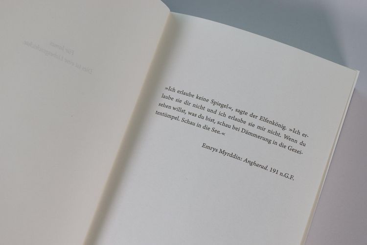 Produktbild: A Study in Drowning
