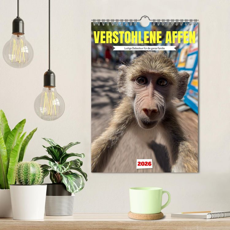 Produktbild: Verstohlene Affen - Lustige Diebestour f&uuml;r die ganze Familie (Wandkalender 2026 DIN A4 hoch), CALVENDO Monatskalender