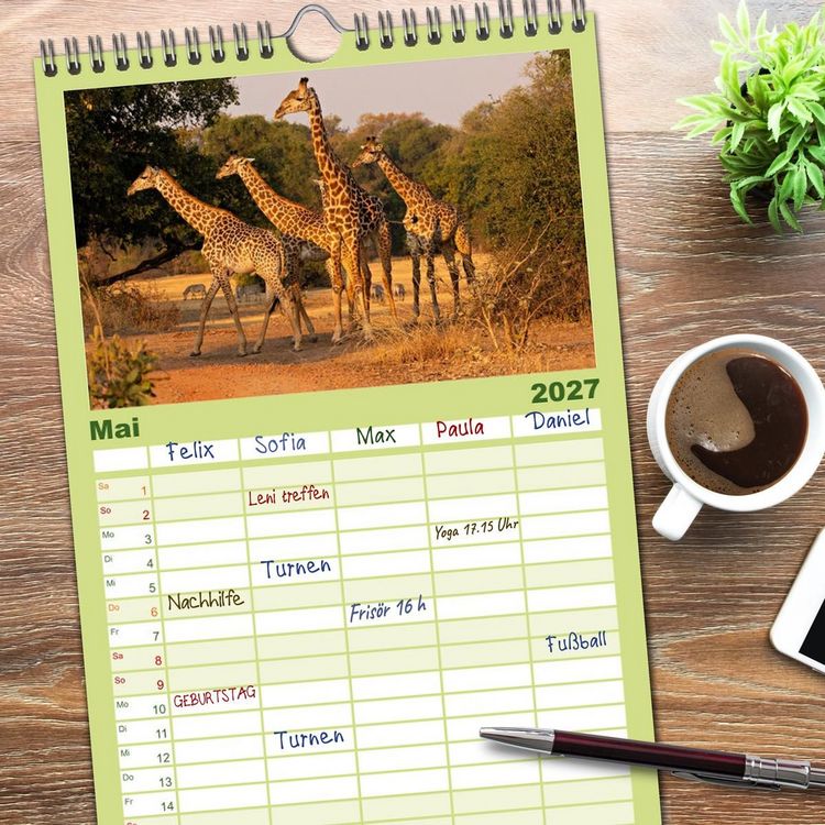 Produktbild: Familienplaner 2027 - Sambias gro&szlig;artige Tierwelt mit 5 Spalten (Wandkalender, 21 x 45 cm) CALVENDO