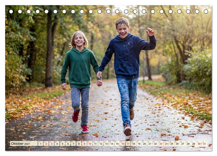 Produktbild: Unbeschwerte Jahre - Jungen zwischen Abenteuer und Freundschaft (Tischkalender 2027 DIN A5 quer), CALVENDO Monatskalender
