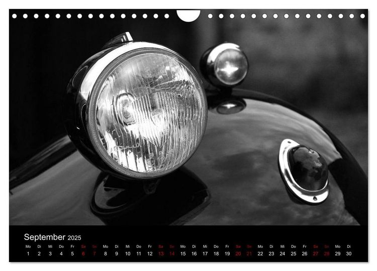 Produktbild: Citro&euml;n 11 CV Traction Avant in schwarzweiss (Wandkalender 2025 DIN A4 quer), CALVENDO Monatskalender