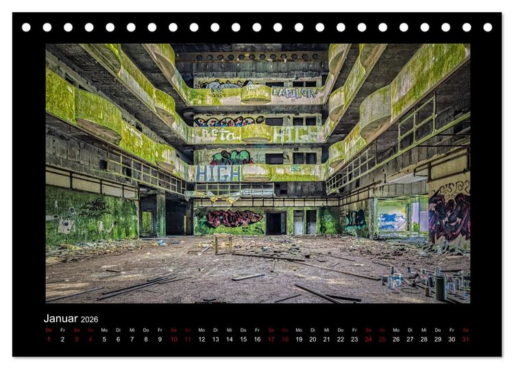 Produktbild: Morbider Charme - Vergessene Orte auf den Azoren - (Tischkalender 2026 DIN A5 quer), CALVENDO Monatskalender