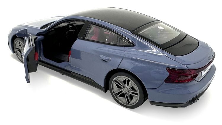 Produktbild: Audi RS e-tron GT Diecast 1:36 grau inkl. Knopfzellen