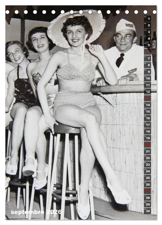 Produktbild: Deux mannequins des ann&eacute;es 1950 - Les jumelles Thea et Helga (Calendrier de bureau 2026 DIN A5 horizontal), CALVENDO calendrier mensuel