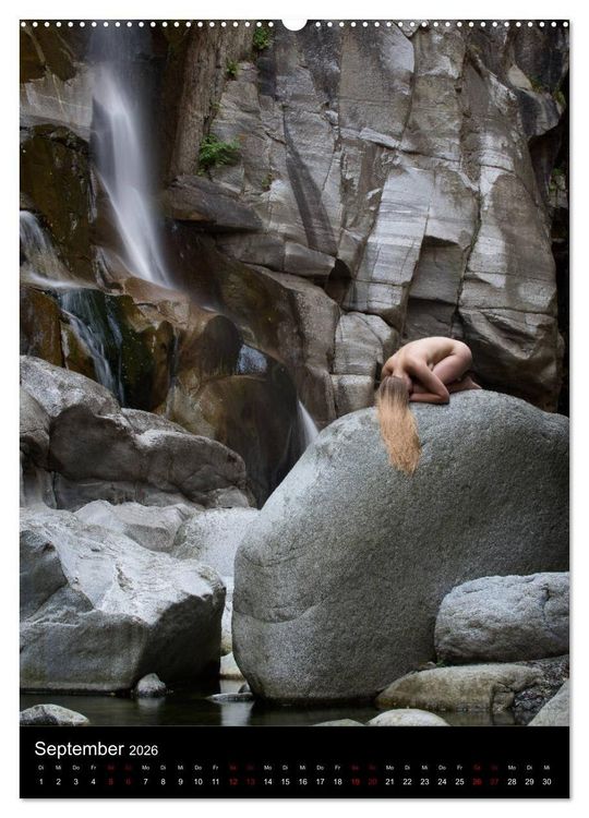Produktbild: Wasserf&auml;lle im Tessin - Aktaufnahmen an sch&ouml;nen Wasserf&auml;llen in der S&uuml;dschweiz (Wandkalender 2026 DIN A2 hoch), CALVENDO Monatskalender
