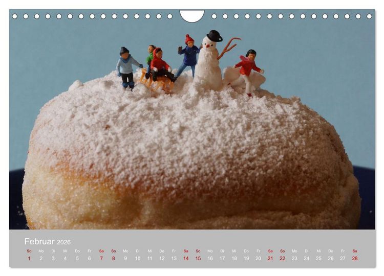 Produktbild: Das zweite Leben von Miniatur-Figuren (Wandkalender 2026 DIN A4 quer), CALVENDO Monatskalender